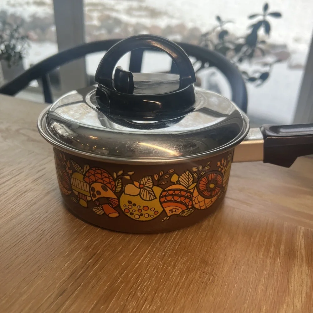 Vintage 70's Retro MUSHROOM Brown Orange Yellow‎ Enamelware Saucepan